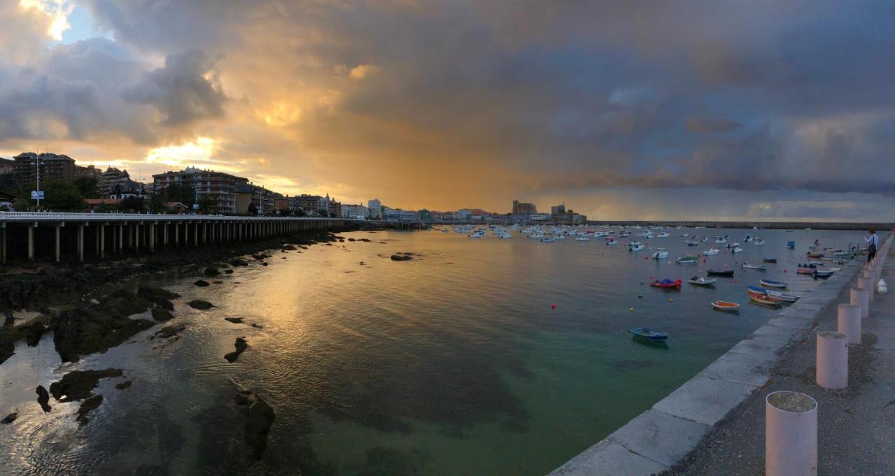 Castro Holidays - Vistas Mar Y Monte Centrico Garaje Gratis Castro Urdiales Exteriér fotografie